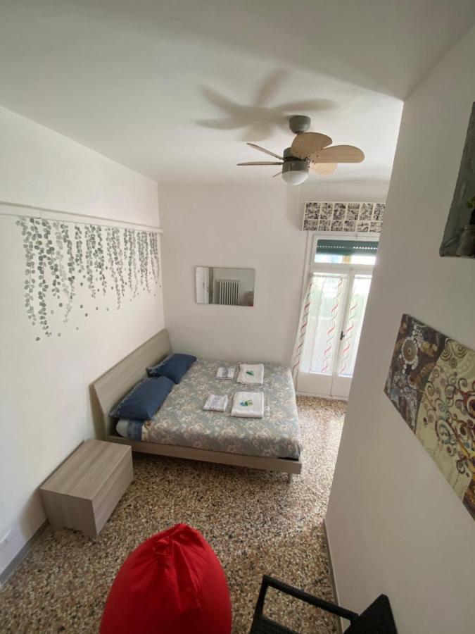 Venezia Lovely Rooms Lido di Venezia Bagian luar foto