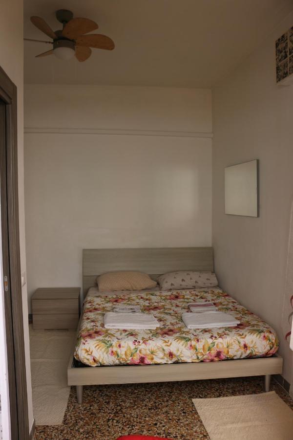 Venezia Lovely Rooms Lido di Venezia Bagian luar foto